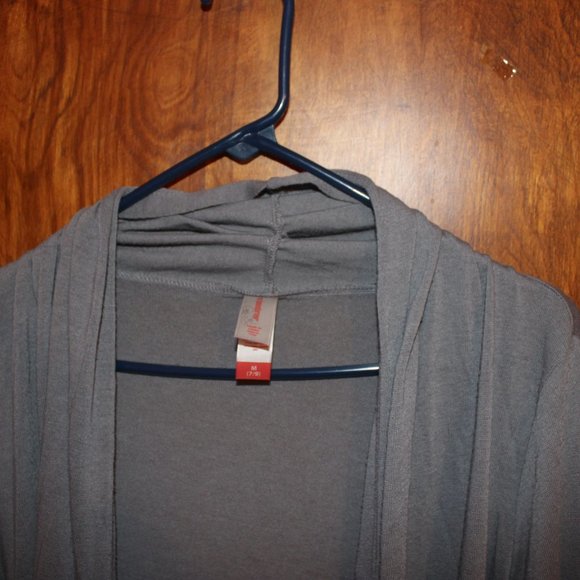 Cardigan - Picture 2 of 3